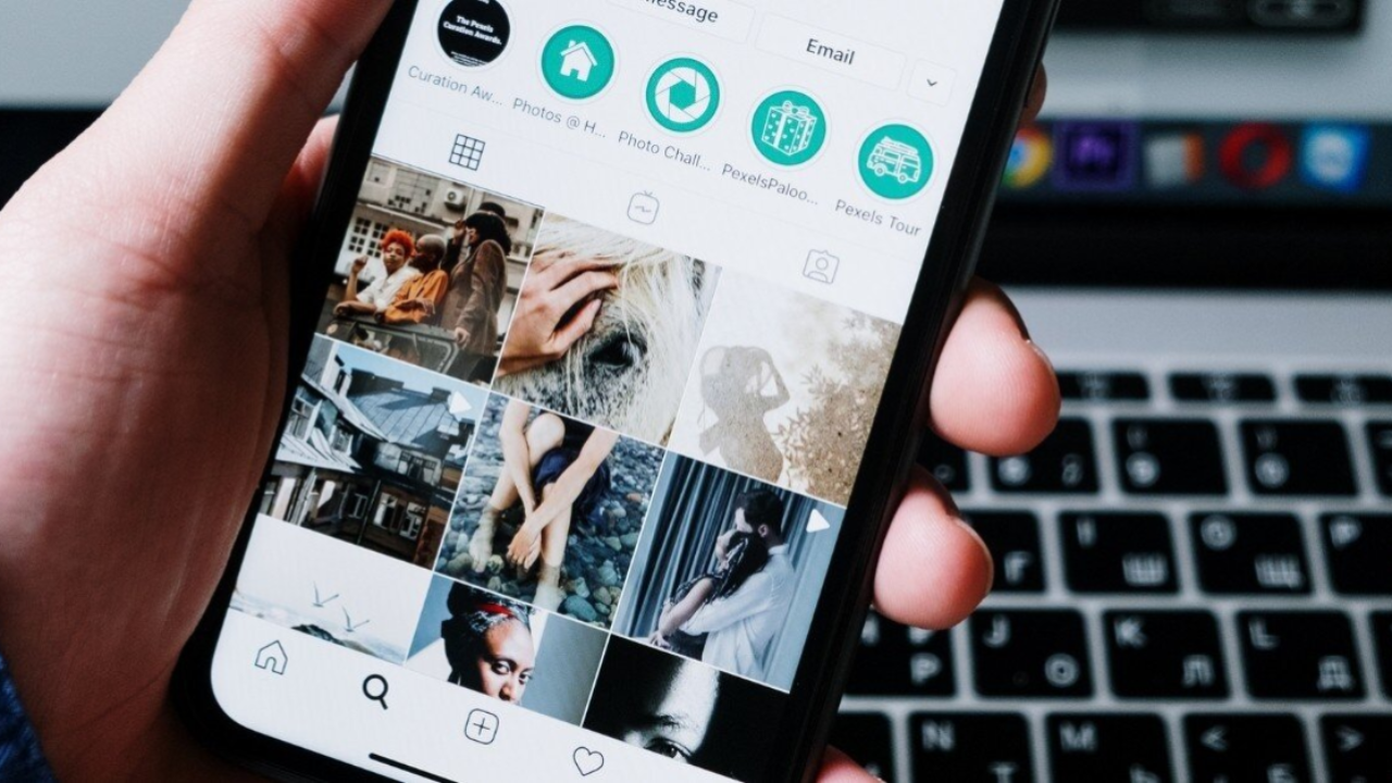 Social Media Marketing Services That Turn Social Traffic Into Customers