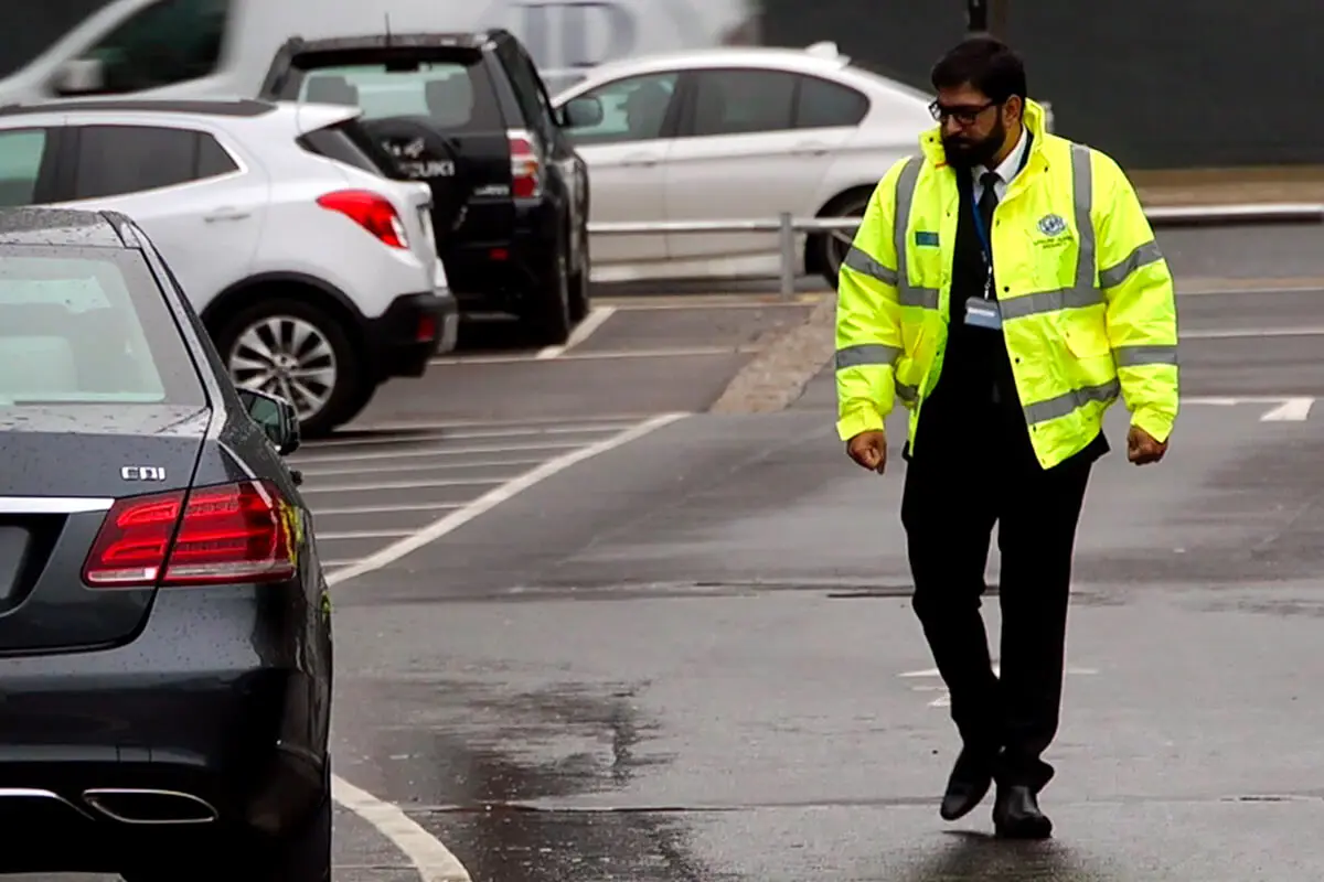 Security Guards Leeds – Expert Security Guards Leeds for Reliable Security | ISA Support Services